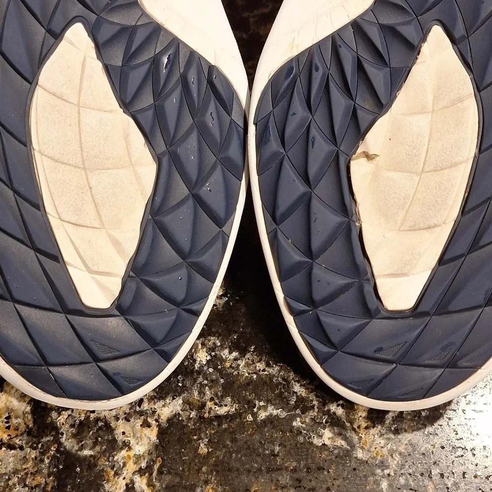 Mens Foot Joy sneakers size 11.5